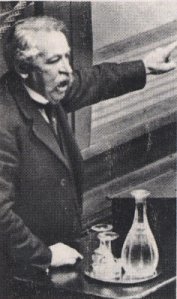briand1.jpg (14551 octets)
